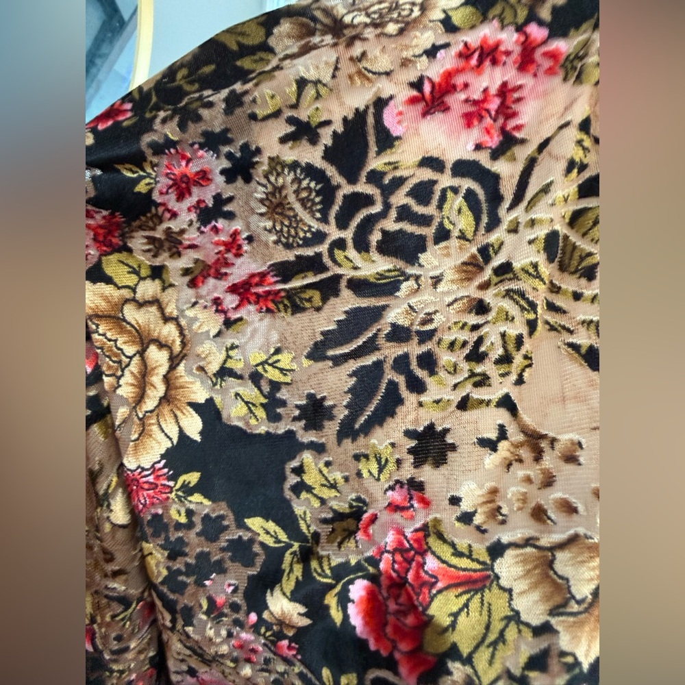 Mauve Beautiful Burnout Velvet Floral Fringe Women's Kimono - Picture 6 of 11